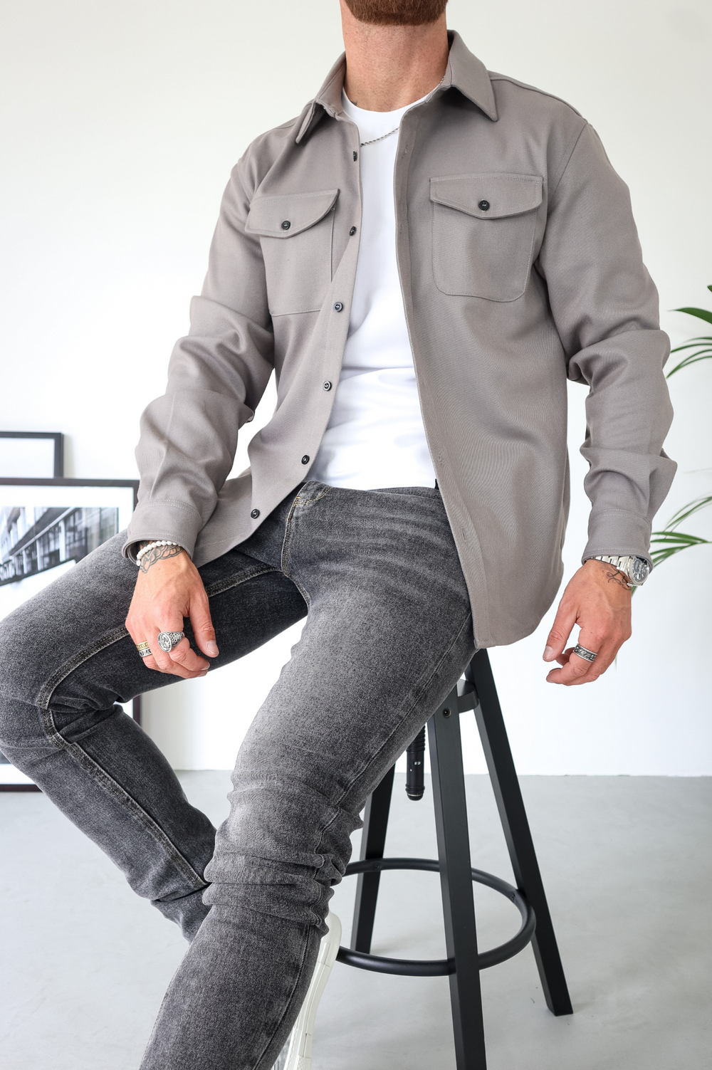 Men's Overshirt Jacket Long Sleeve Button-Up with Chest Pockets
